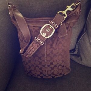 Coach XL signature Bleeker Bucket Bag